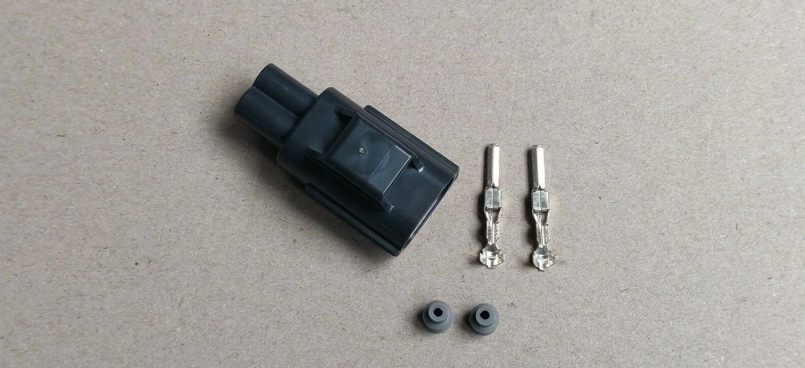 Hella UP5.0, UP28, UP30 electrical connector