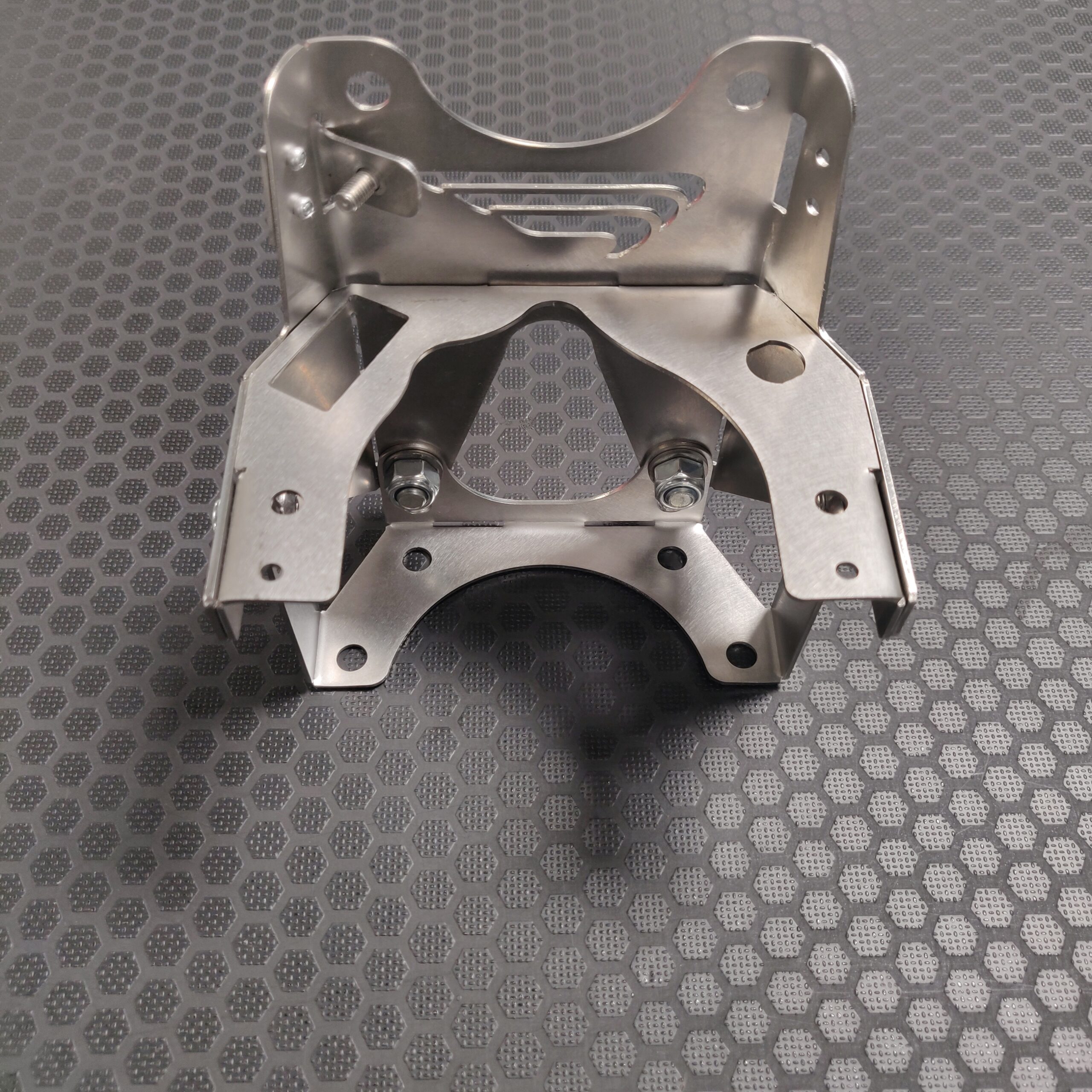 Hella vacuum pump bracket UP28 UP30 UP32 - Image 3