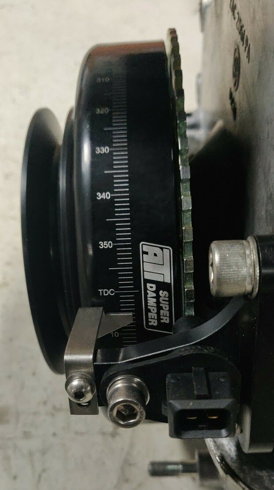 Jaguar XK Engine Fuel Injection Crankshaft Damper - less pulley - Image 5