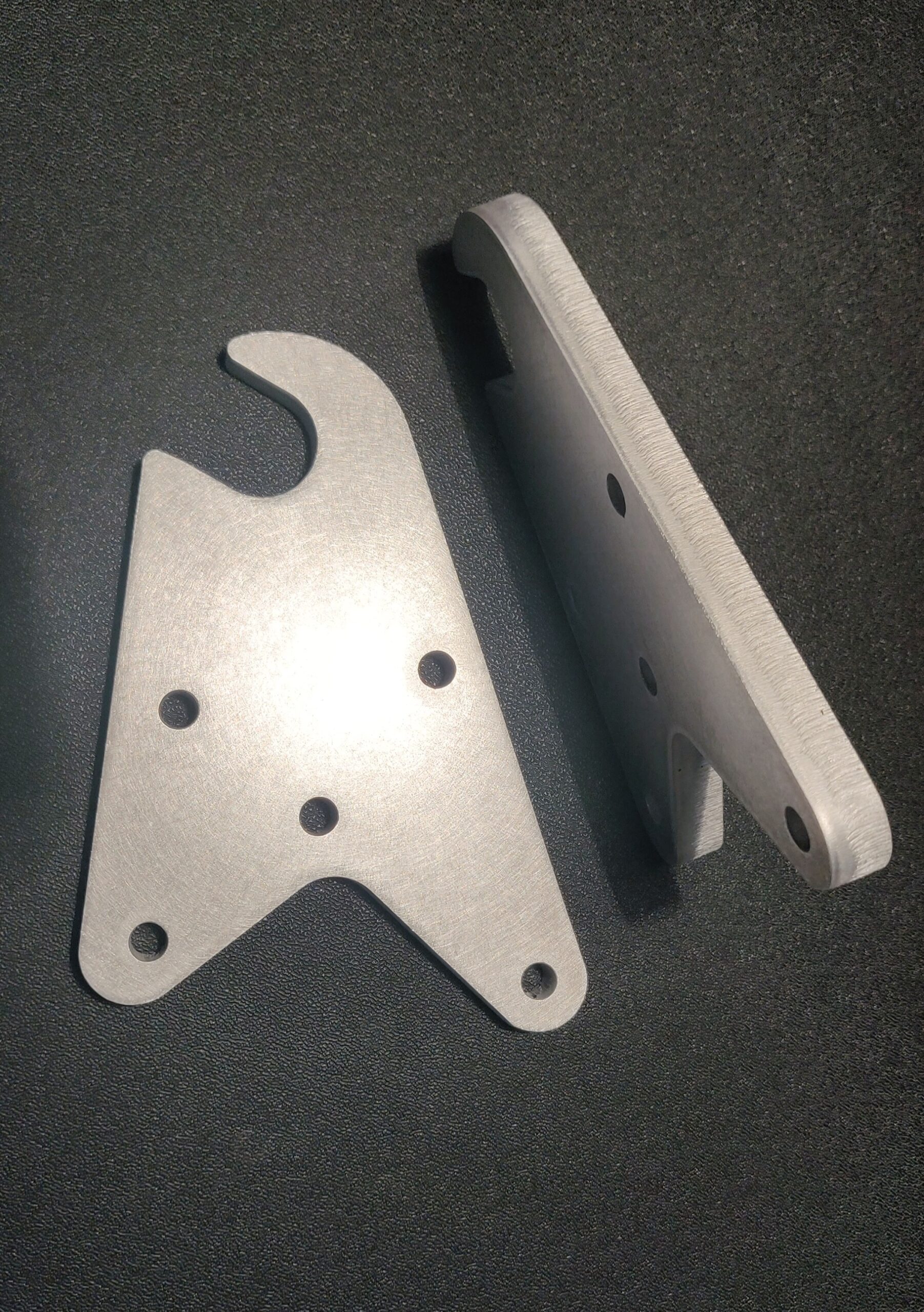 Ford GT40 Rear body Mounts - Solid Aluminium Parrot Beak - Image 2