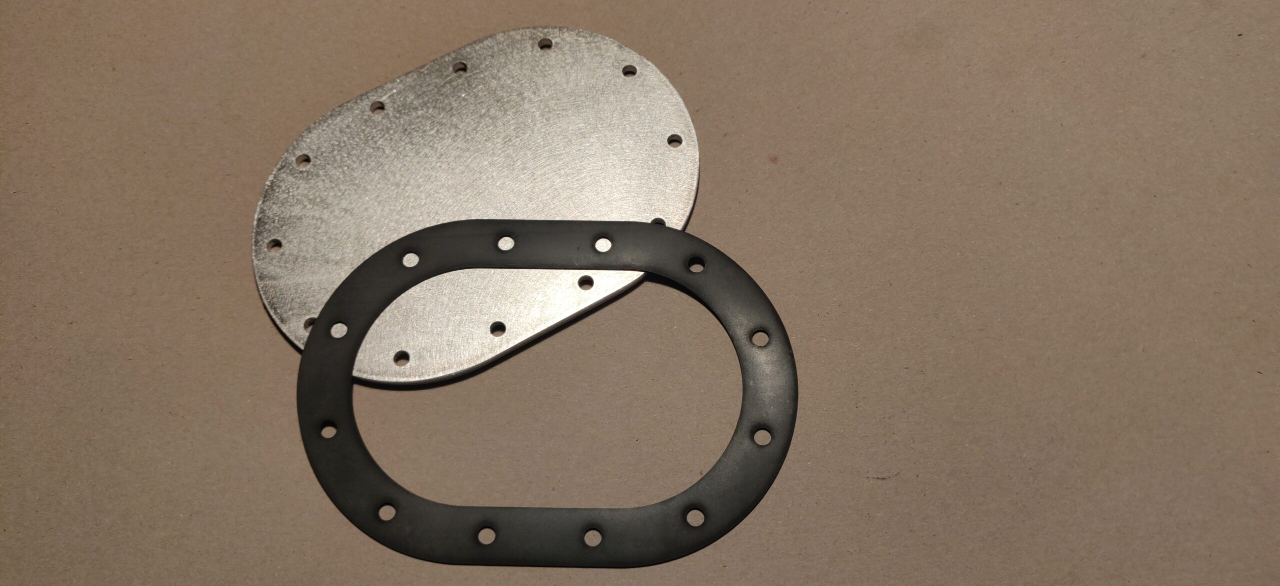 Ford GT40 / Large Petrol Tank Access Panel with Gasket