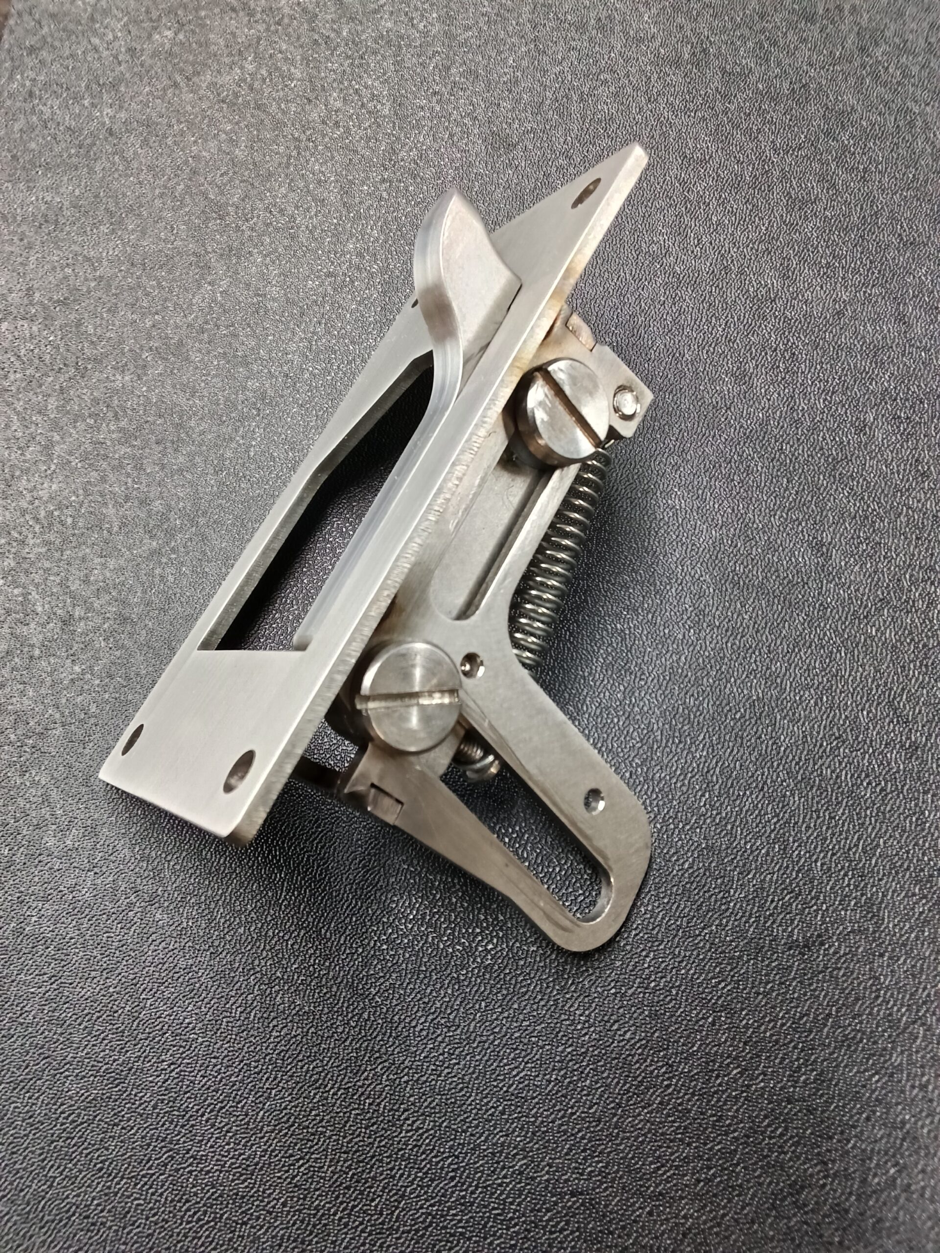 GT40 Gear Lever Escutcheon plate with flip reverse lock out - GT0029 - Image 7