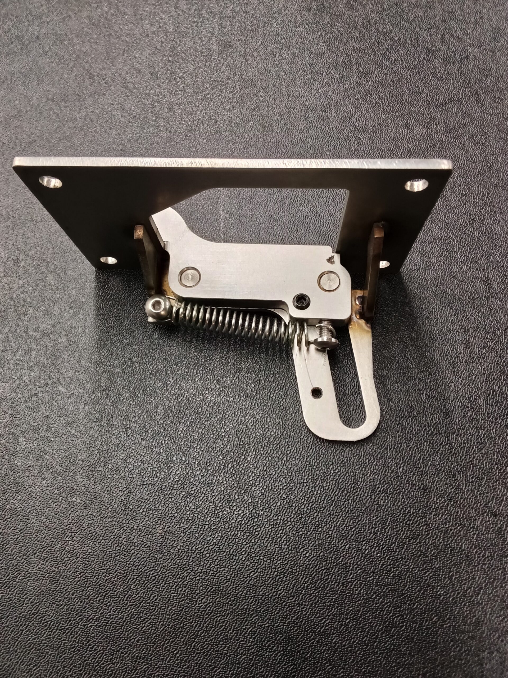 GT40 Gear Lever Escutcheon plate with flip reverse lock out - GT0029 - Image 3