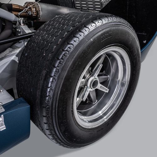 A4_FORDGT40-ABH405C-00081