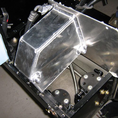 Fuel reservoir tank