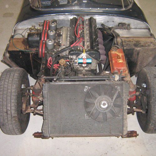 Realm Jaguar D-Type Engine bay before pictures 5