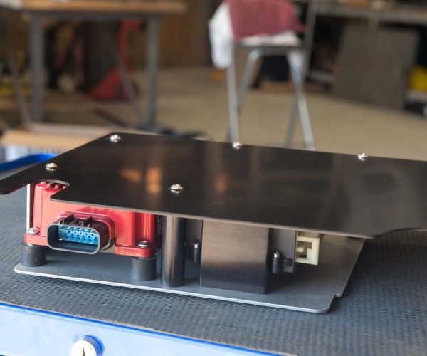 SUi ECU case